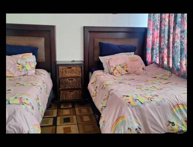 2 BEDROOM APARTMENT FOR SALE IN RHODESFIELD